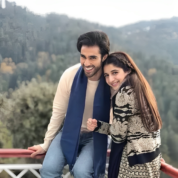 Mawra and Ameer Gillani

