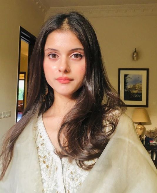Ameema Khan actress